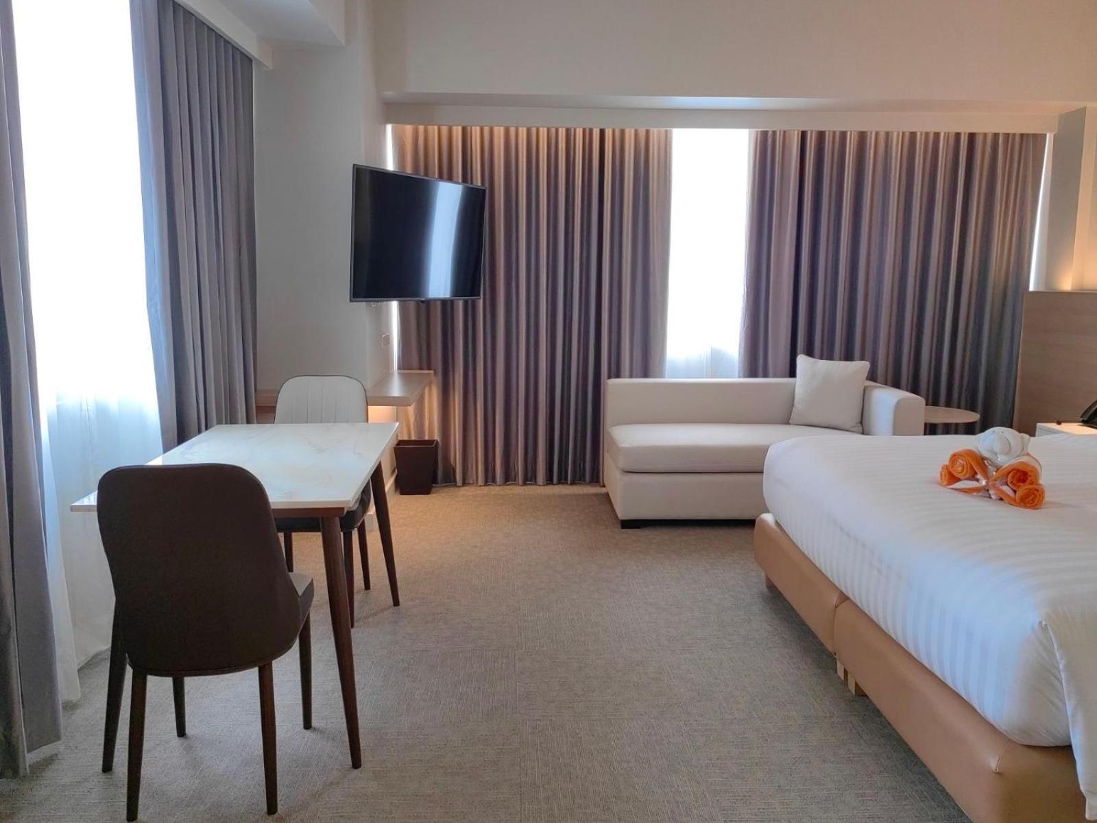 Brittany Hotel Bgc Taguig Exteriér fotografie